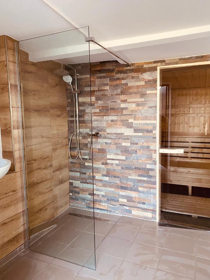 ブットヤーディンゲン Haus Am Deichヴィラ エクステリア 写真